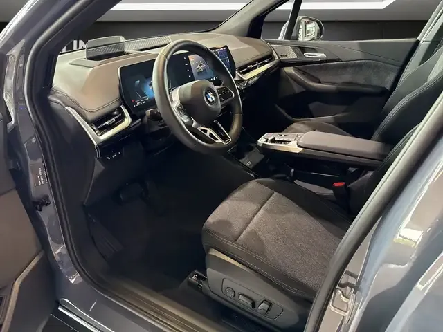 BMW 223