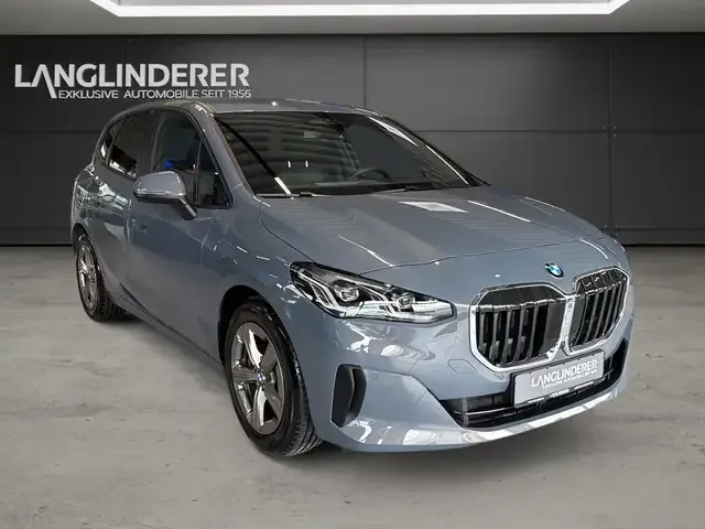 BMW 223