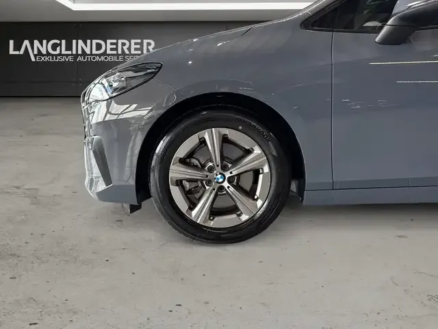 BMW 223