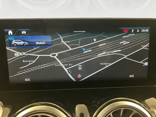 Mercedes-Benz EQB 300