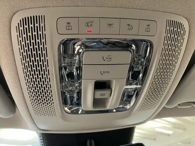 Mercedes-Benz EQB 300