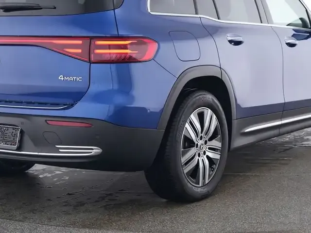 Mercedes-Benz EQB 300