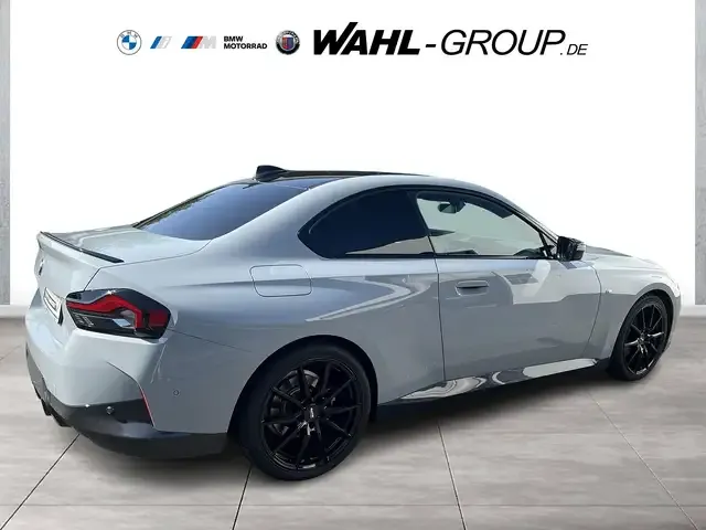 BMW 220
