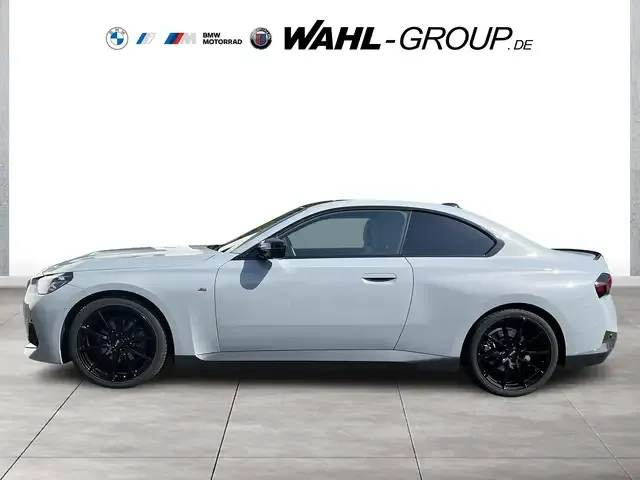 BMW 220