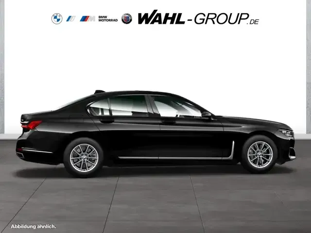 BMW 730