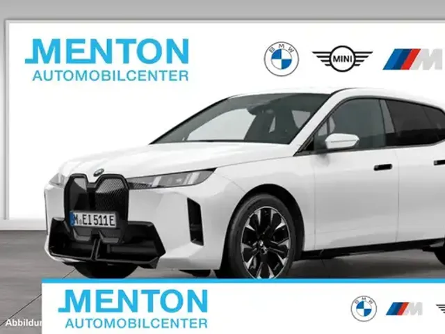 BMW iX