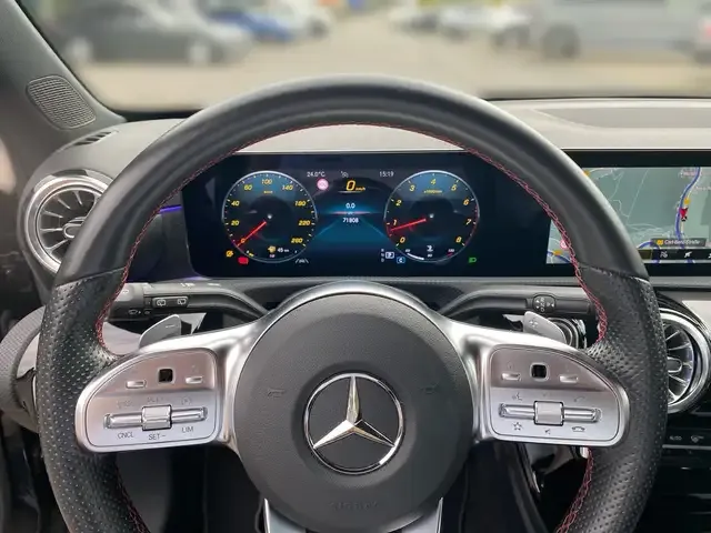 Mercedes-Benz A 250