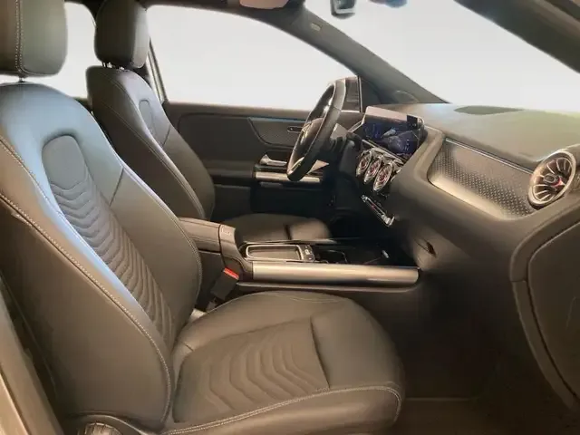 Mercedes-Benz EQA 350