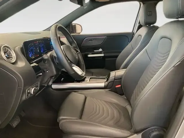 Mercedes-Benz EQA 350