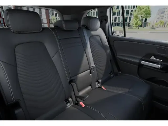 Mercedes-Benz EQB 300