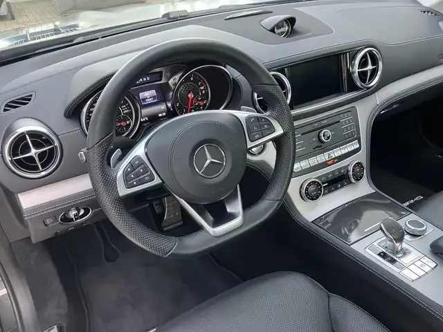 Mercedes-Benz SL 400