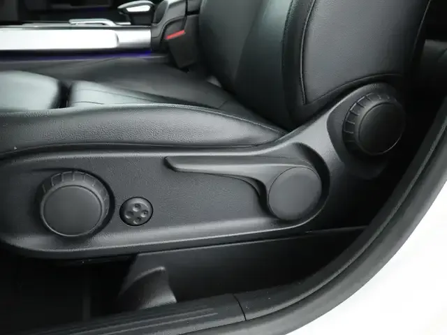 Mercedes-Benz GLB 250