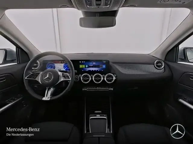 Mercedes-Benz EQA 300