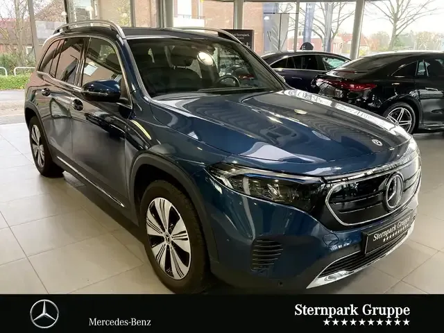 Mercedes-Benz EQB 250