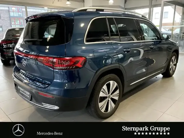 Mercedes-Benz EQB 250