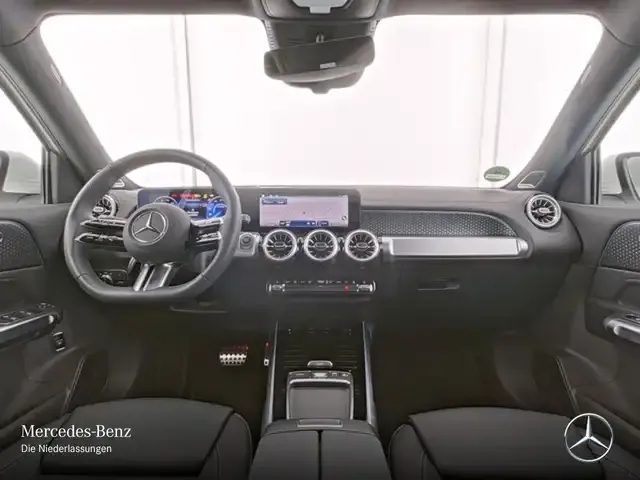 Mercedes-Benz EQB 250