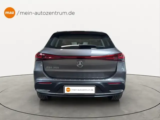 Mercedes-Benz Sonstige