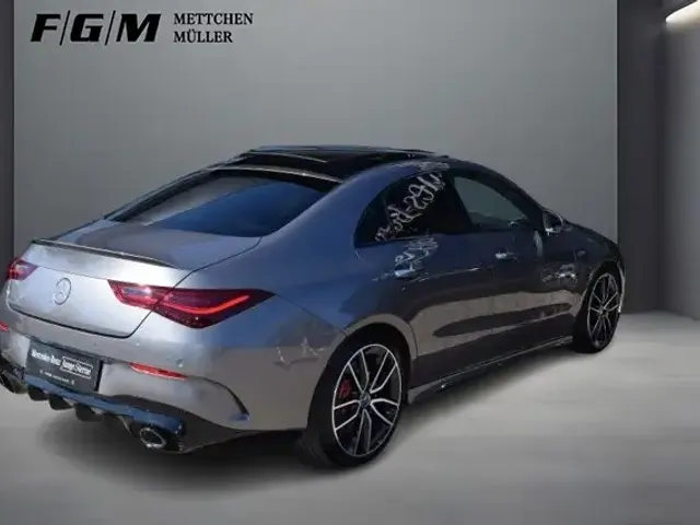 Mercedes-Benz CLA 35 AMG