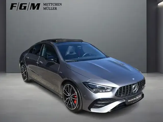 Mercedes-Benz CLA 35 AMG