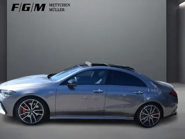 Mercedes-Benz CLA 35 AMG