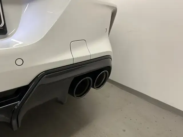BMW M8