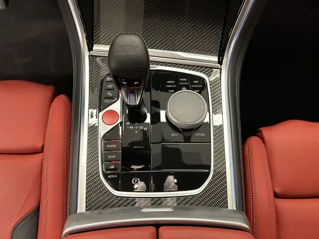 BMW M8