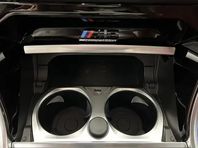BMW M8