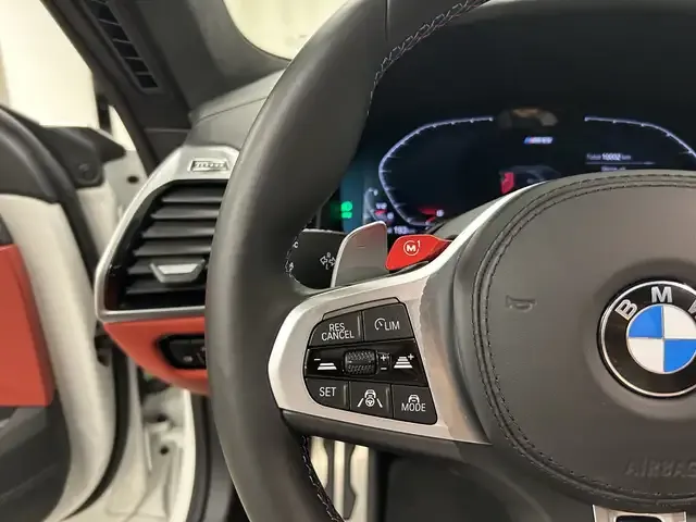 BMW M8
