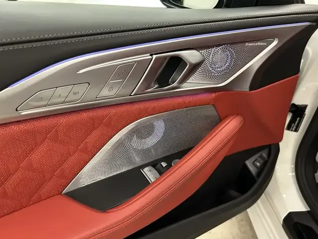 BMW M8