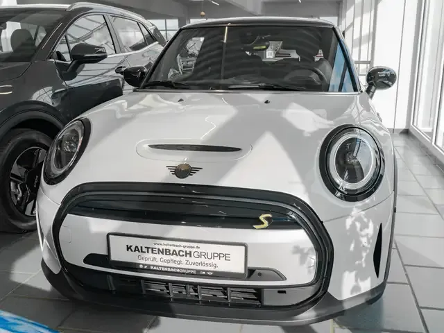 MINI Cooper SE