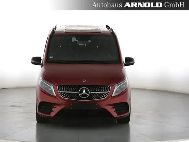 Mercedes-Benz V 250