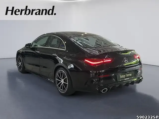Mercedes-Benz CLA 35 AMG