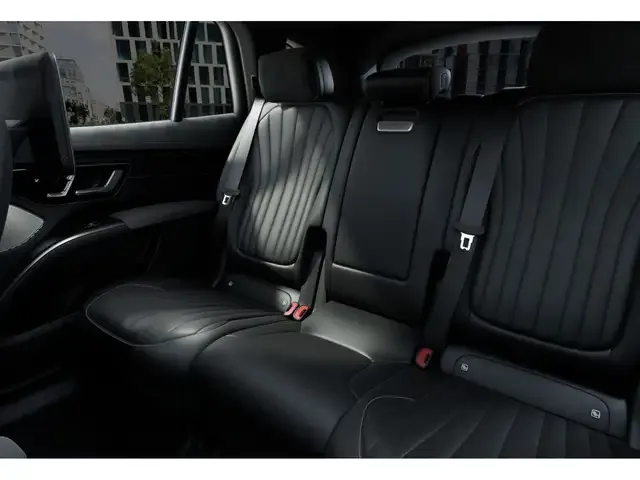 Mercedes-Benz EQS SUV