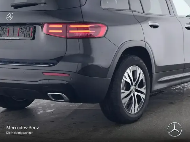 Mercedes-Benz GLB 250