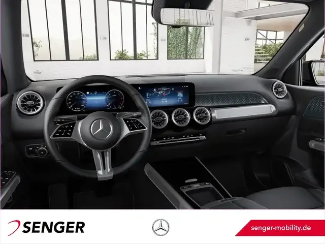 Mercedes-Benz GLB 200