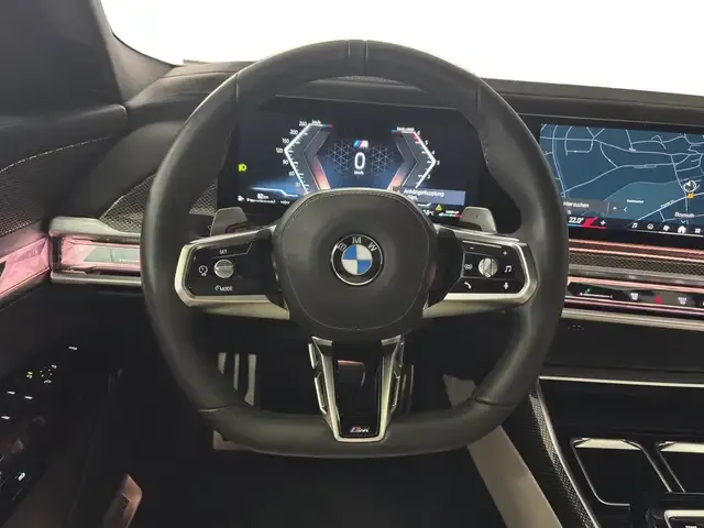 BMW 740