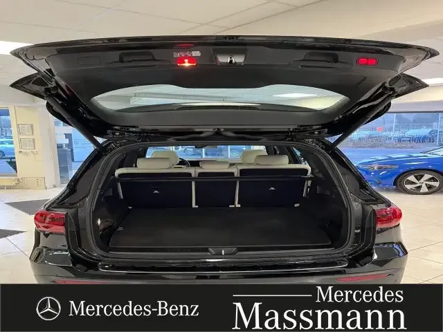 Mercedes-Benz EQB 350