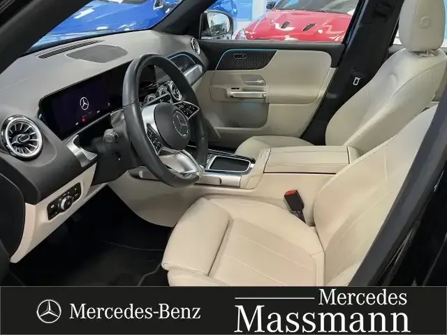 Mercedes-Benz EQB 350