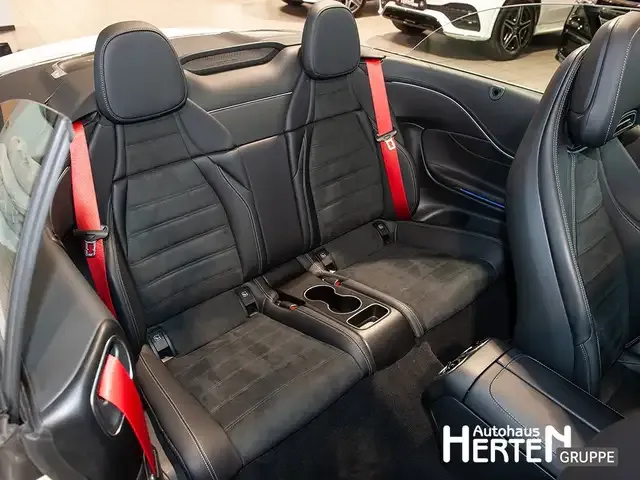 Mercedes-Benz CLE 300