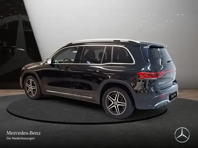 Mercedes-Benz EQB 300