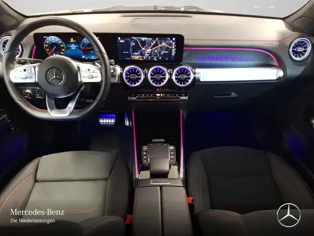 Mercedes-Benz EQB 300