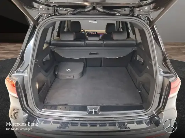 Mercedes-Benz EQB 300