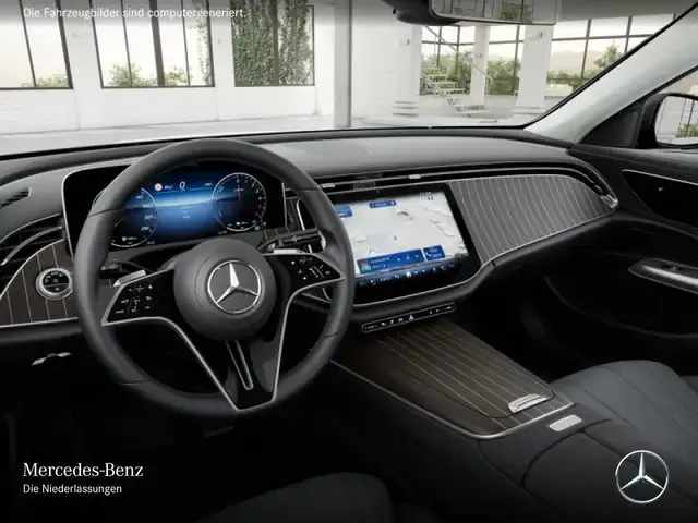 Mercedes-Benz E 300