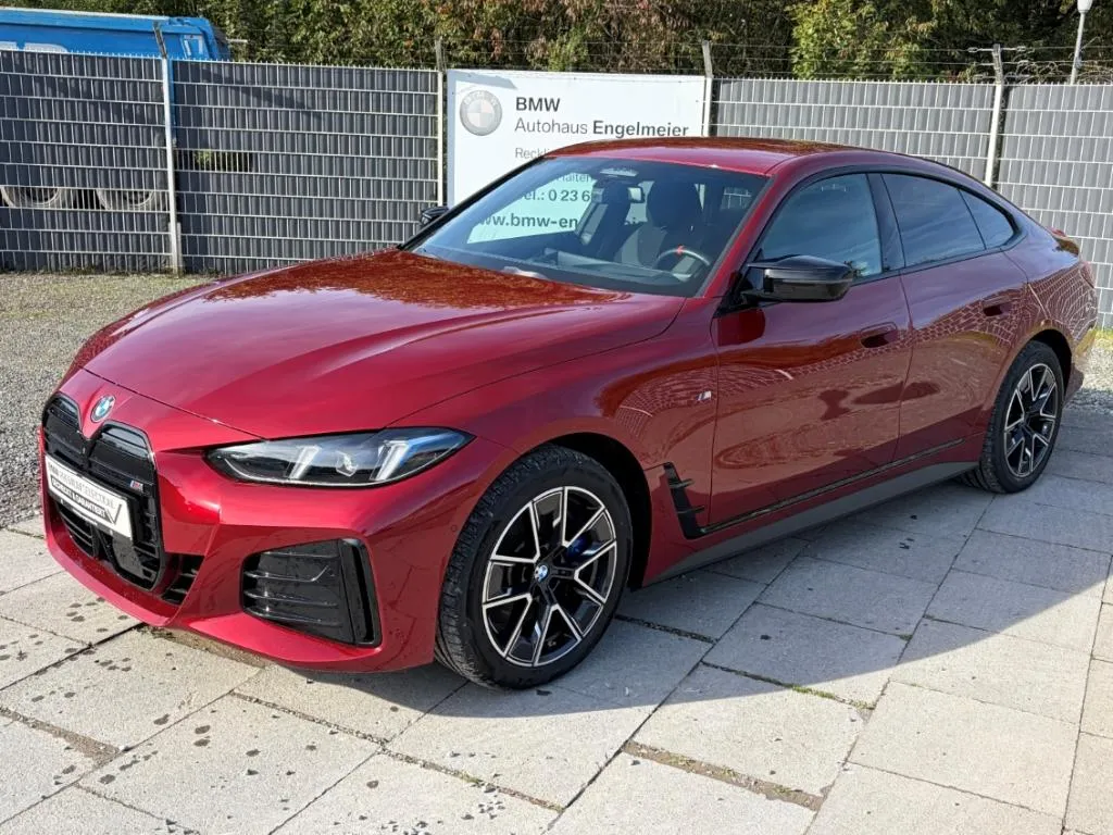 BMW i4