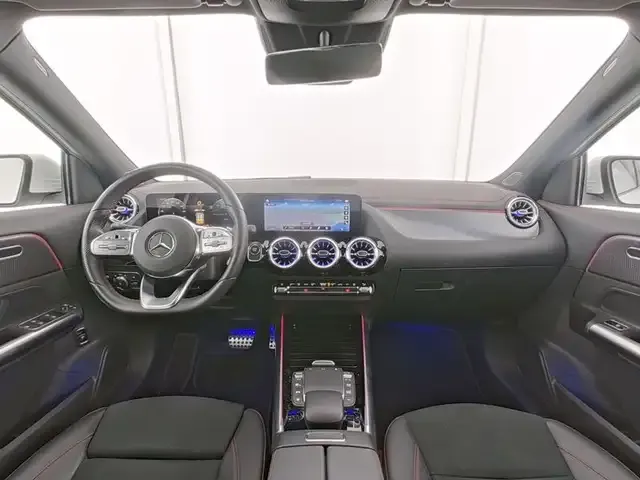 Mercedes-Benz EQA 300