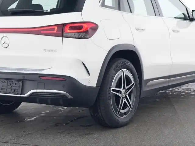 Mercedes-Benz EQA 300