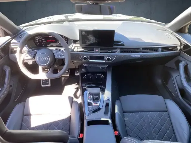 Audi RS4