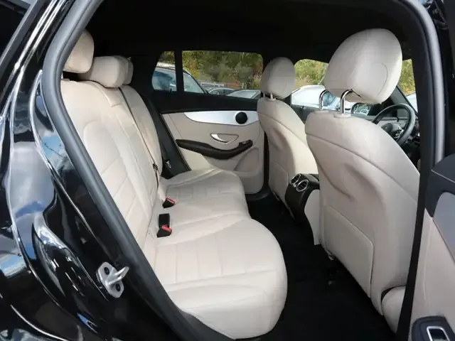 Mercedes-Benz EQC 400