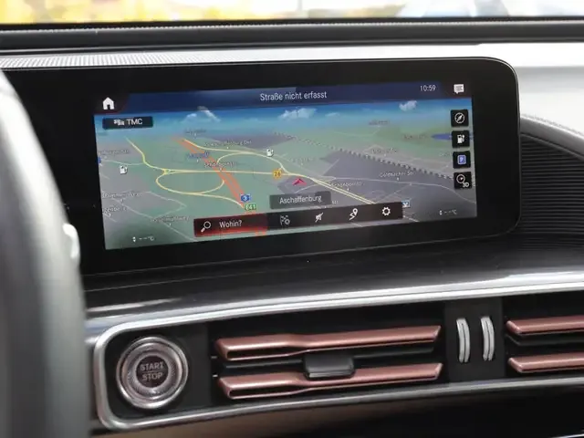 Mercedes-Benz EQC 400