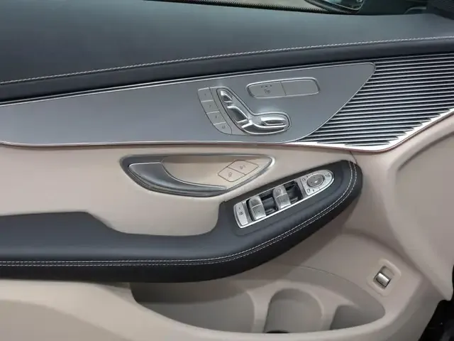 Mercedes-Benz EQC 400